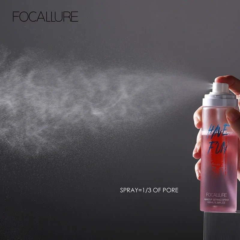 CSSV FILE long-lasting makeup mist spray in a sleek bottle, designed to set and smear-proof makeup effectively.